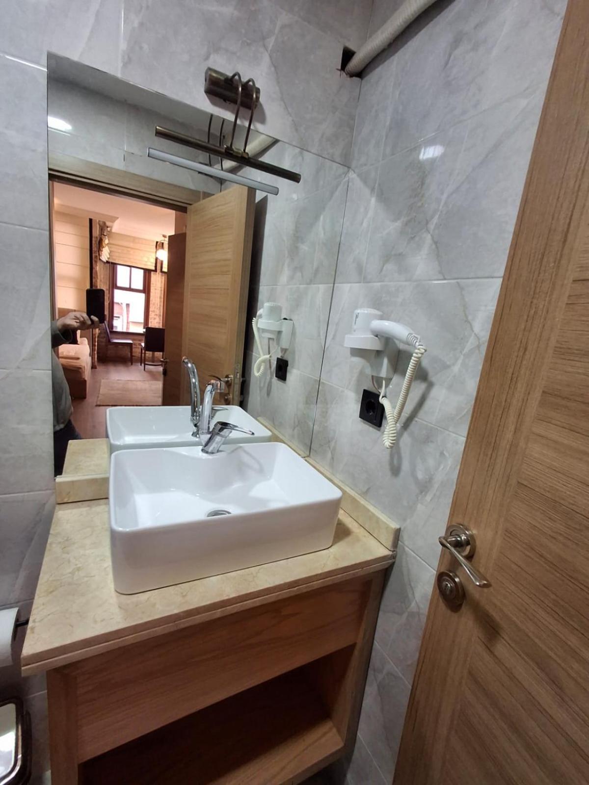 Besiktas Guest House *
