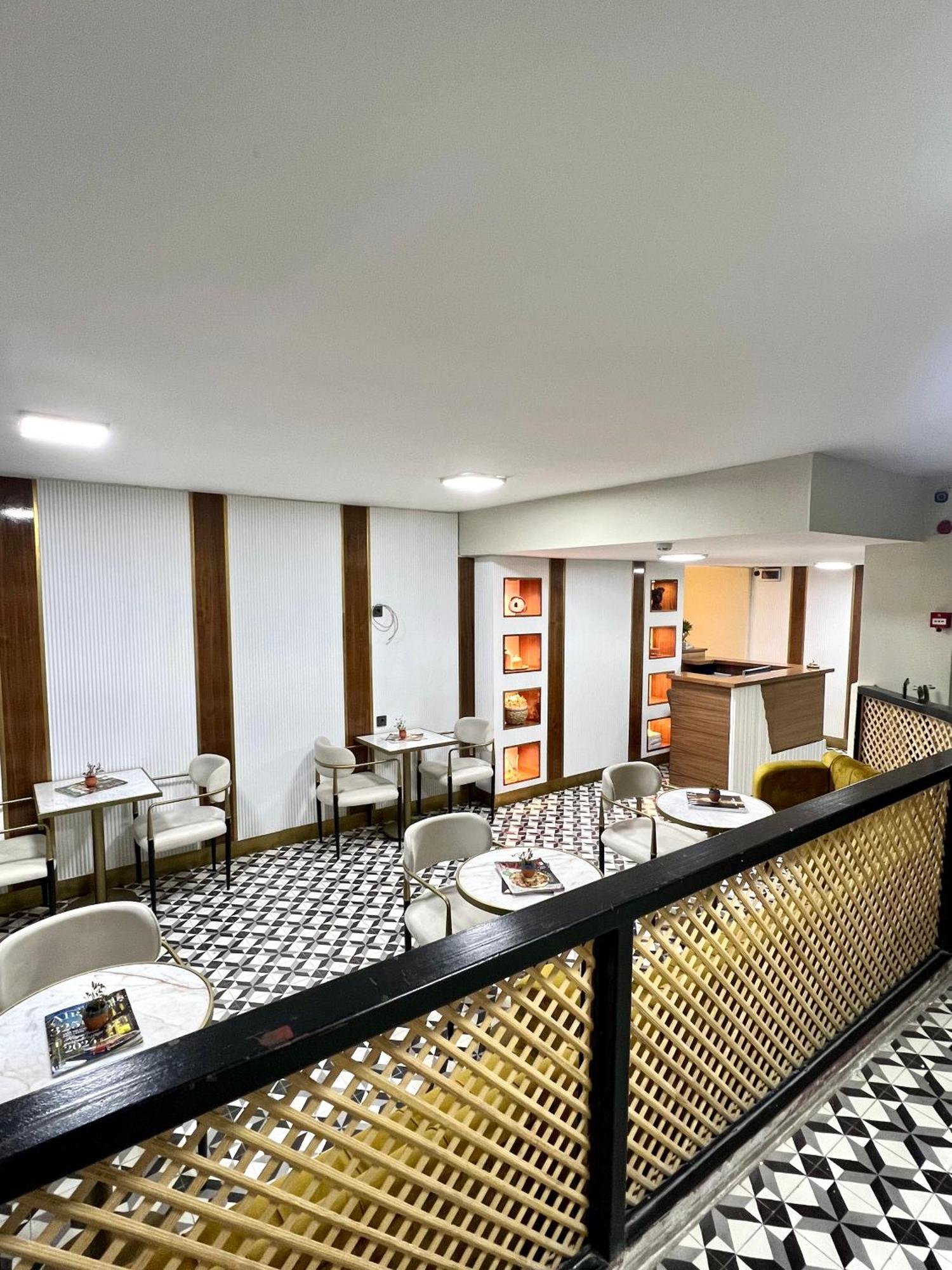 Готель Besiktas Guest House