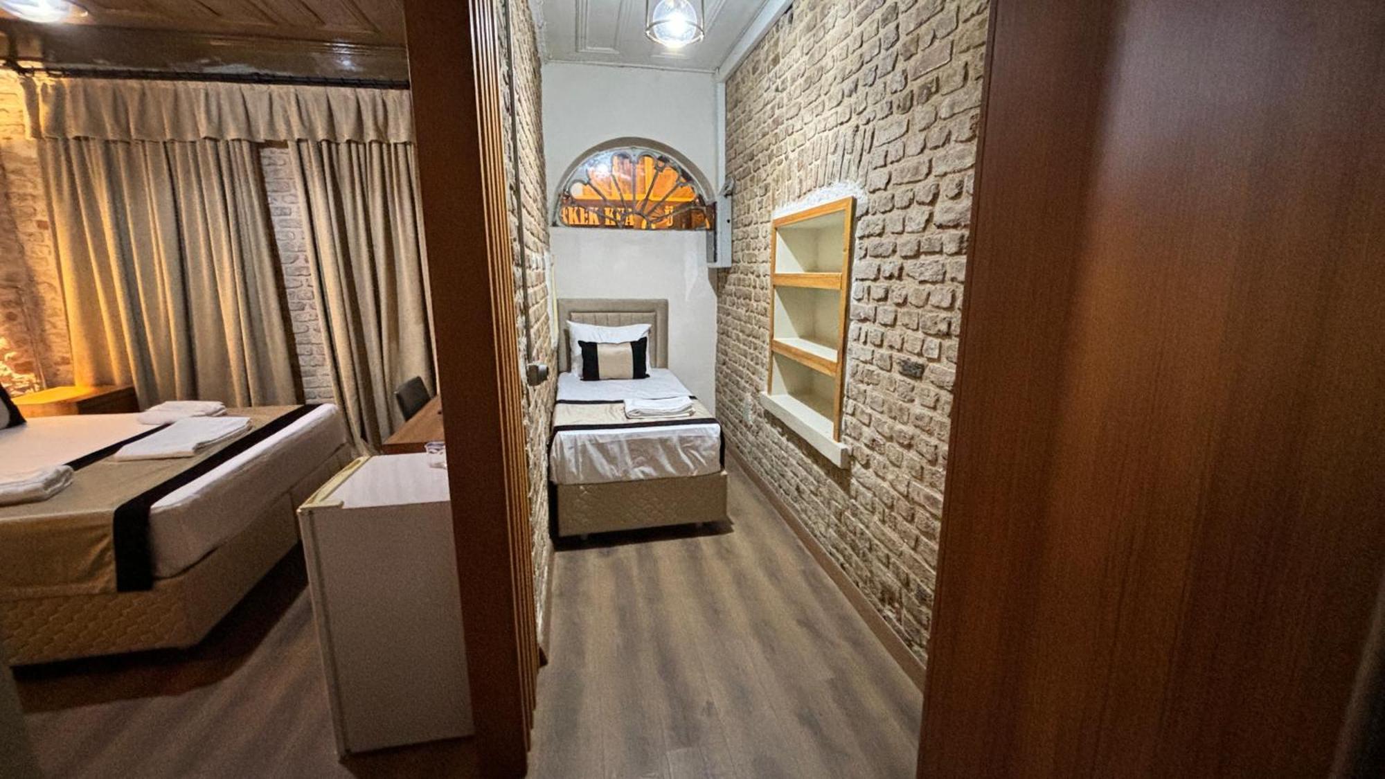 Готель Besiktas Guest House