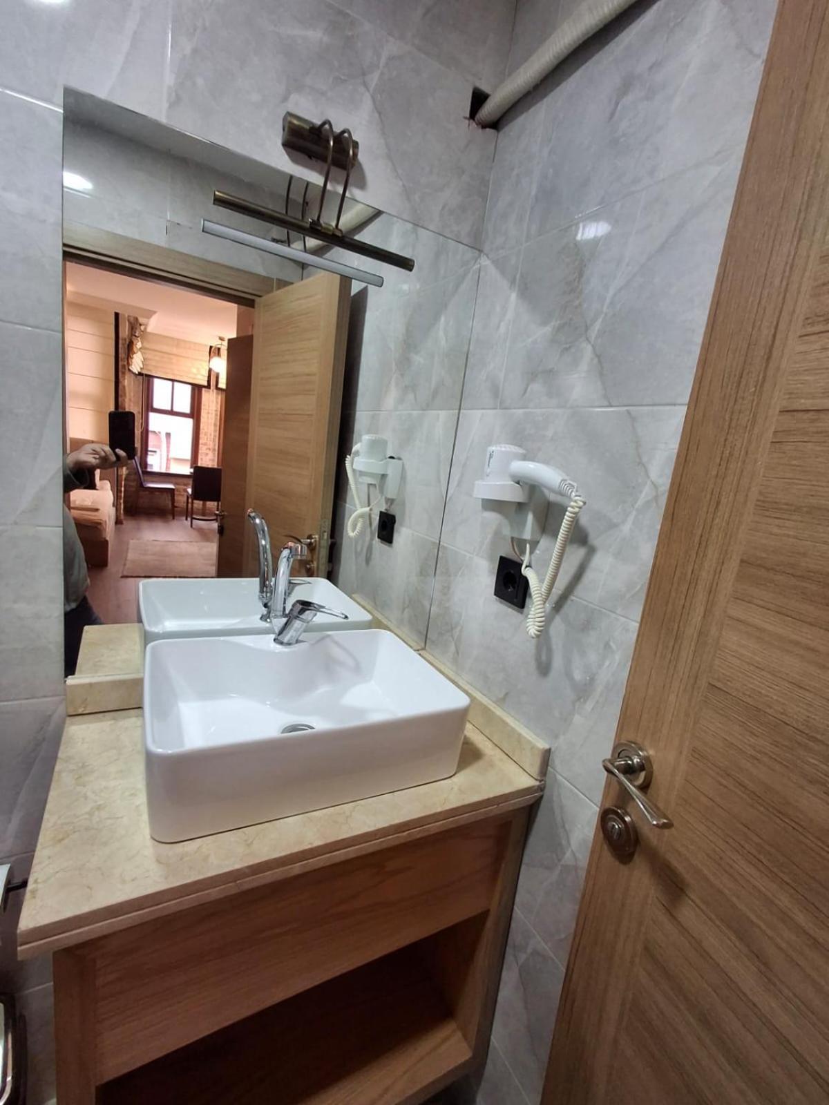 Готель Besiktas Guest House Стамбул